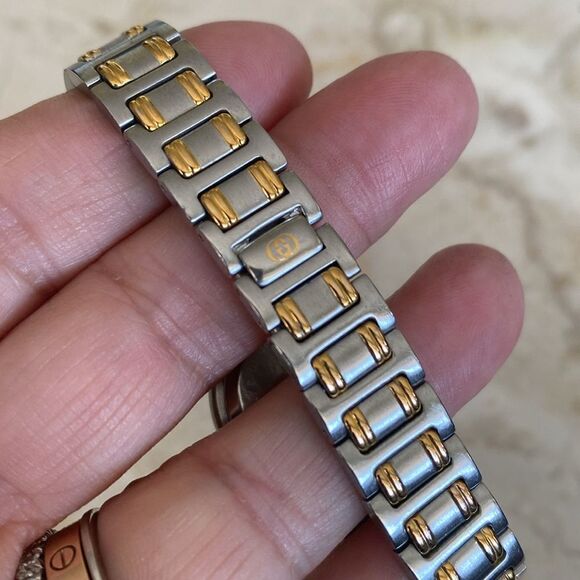 Gucci 9000L Two-Tone Gold & Stainless Steel Watch Authentic - Picture 7 of 12